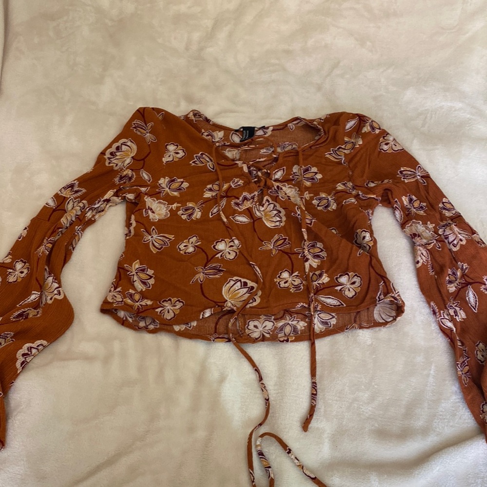 Medium Orange Floral Forever 21 Cropped Blouse